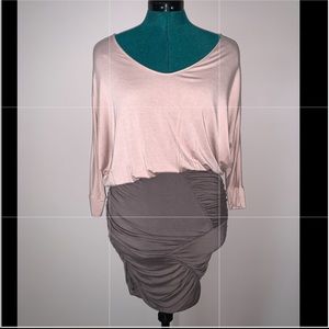 beautiful two tone, long sleeve, short dress